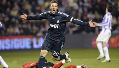 ky体育-_未来智能跑鞋：科技助力每一步_，未来科技鞋子好不好